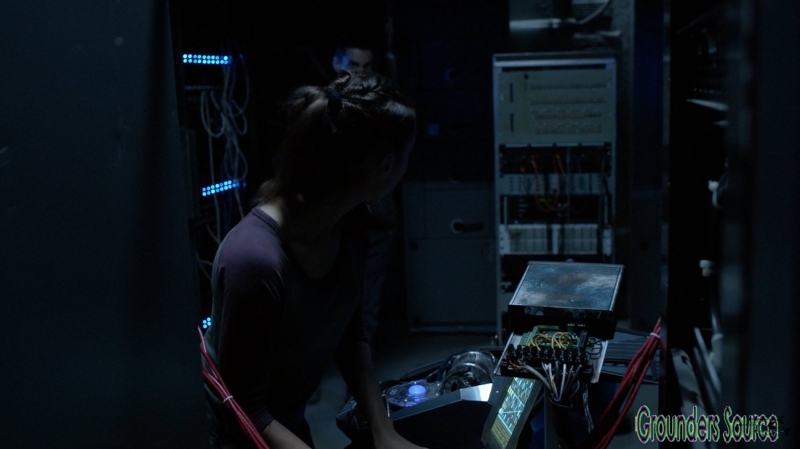 The 100 Season Three Episode Six Bitter Harvest Captures-1225
