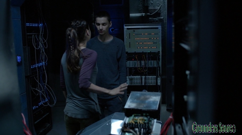 The 100 Season Three Episode Six Bitter Harvest Captures-1215
