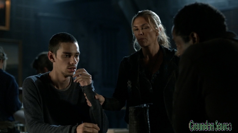 The 100 Season Three Episode Six Bitter Harvest Captures-848
