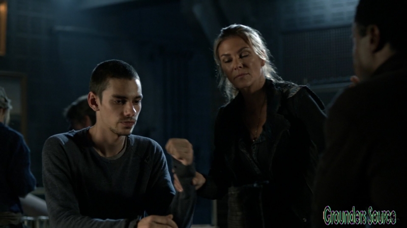 The 100 Season Three Episode Six Bitter Harvest Captures-841
