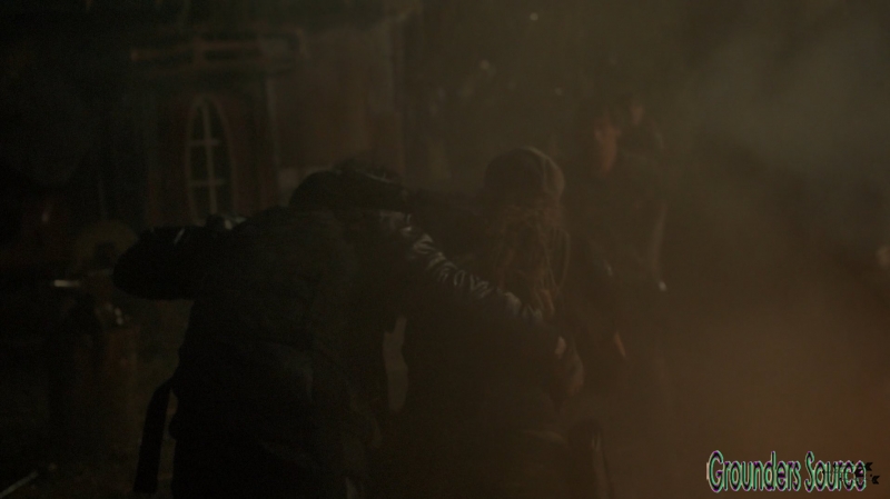 The 100 Season Three Episode Six Bitter Harvest Captures-510
