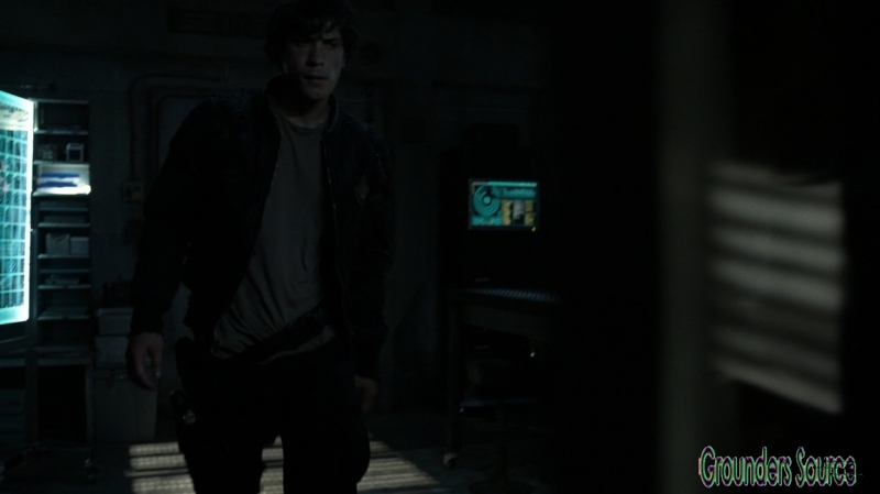 The 100 Season Three Episode Six Bitter Harvest Captures-190
