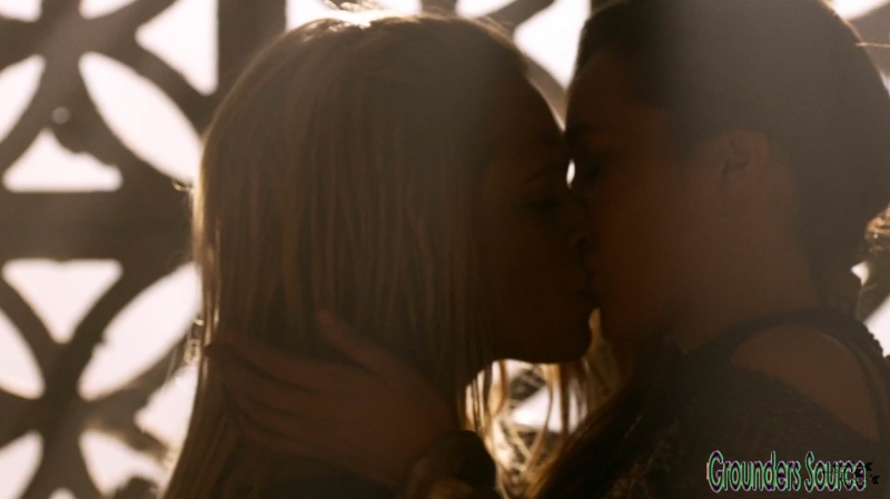 The 100 Season Three Episode Thirteen Captures-805

