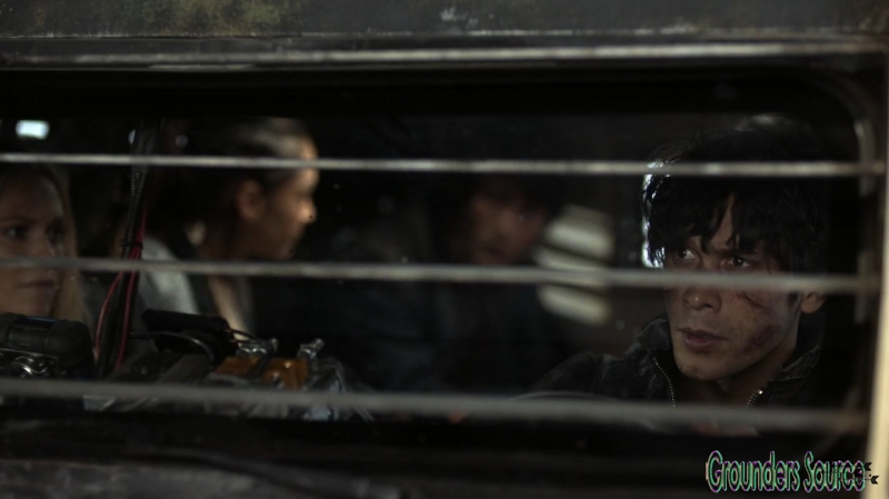 The 100 Season Three Episode Twelve Demons Captures-2483
