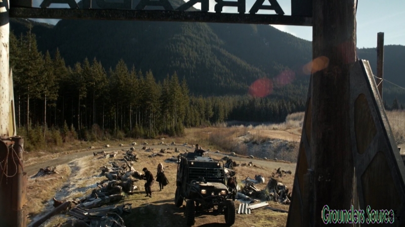 The 100 Season Three Episode Twelve Demons Captures-2450
