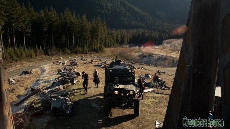The 100 Season Three Episode Twelve Demons Captures-2448
