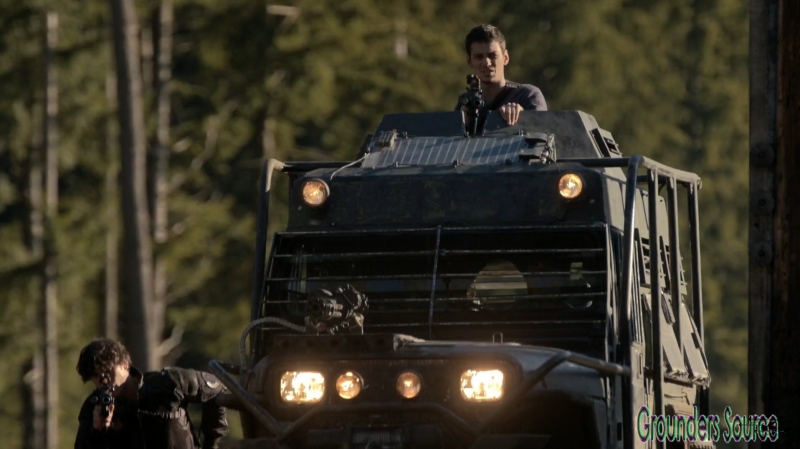 The 100 Season Three Episode Twelve Demons Captures-2445
