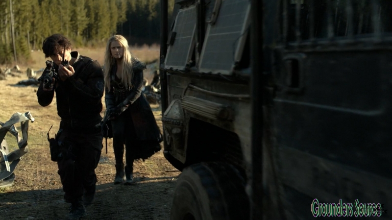 The 100 Season Three Episode Twelve Demons Captures-2434
