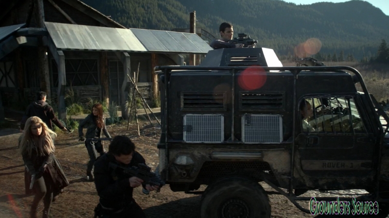 The 100 Season Three Episode Twelve Demons Captures-2408
