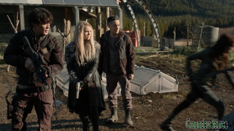 The 100 Season Three Episode Twelve Demons Captures-2376
