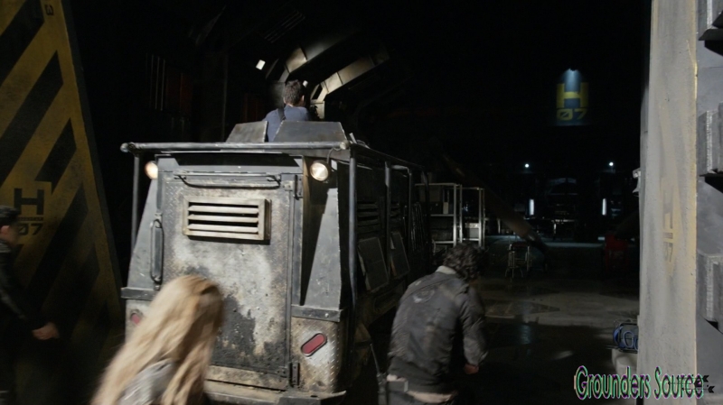 The 100 Season Three Episode Twelve Demons Captures-2356
