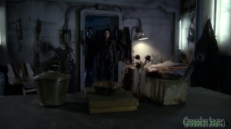 The 100 Season Three Episode Twelve Demons Captures-2272
