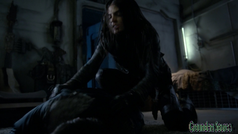 The 100 Season Three Episode Twelve Demons Captures-2139
