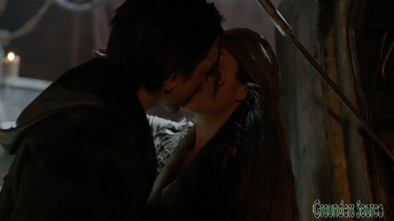 The 100 Season Three Episode Twelve Demons Captures-1990
