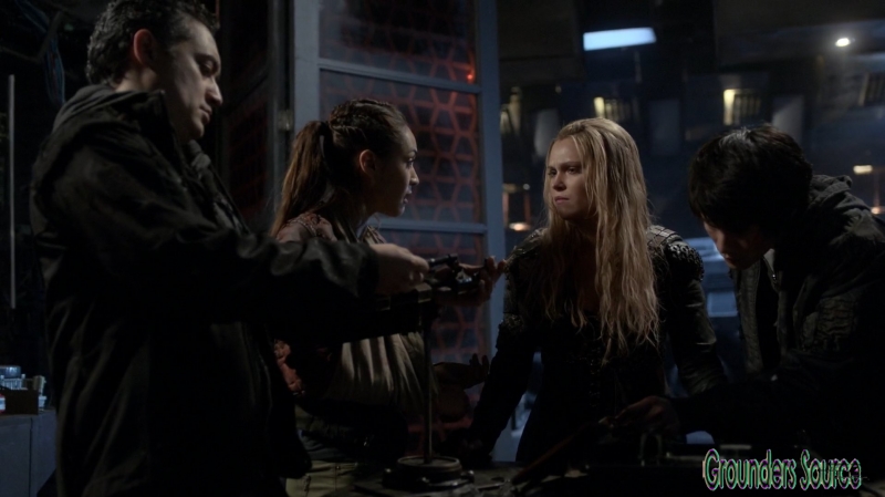 The 100 Season Three Episode Twelve Demons Captures-1896
