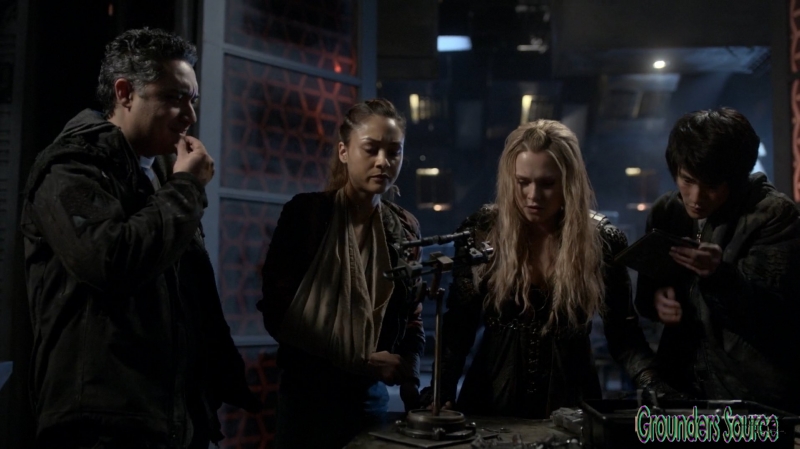 The 100 Season Three Episode Twelve Demons Captures-1857
