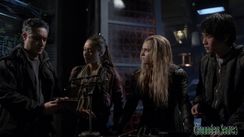 The 100 Season Three Episode Twelve Demons Captures-1834
