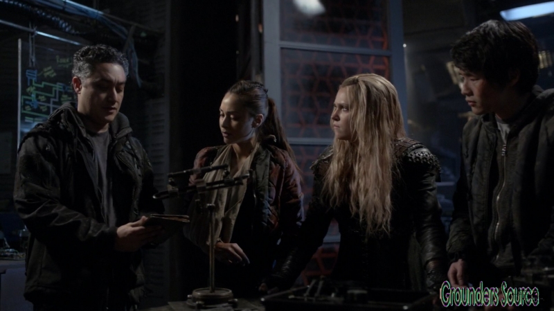 The 100 Season Three Episode Twelve Demons Captures-1833

