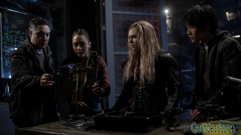 The 100 Season Three Episode Twelve Demons Captures-1799
