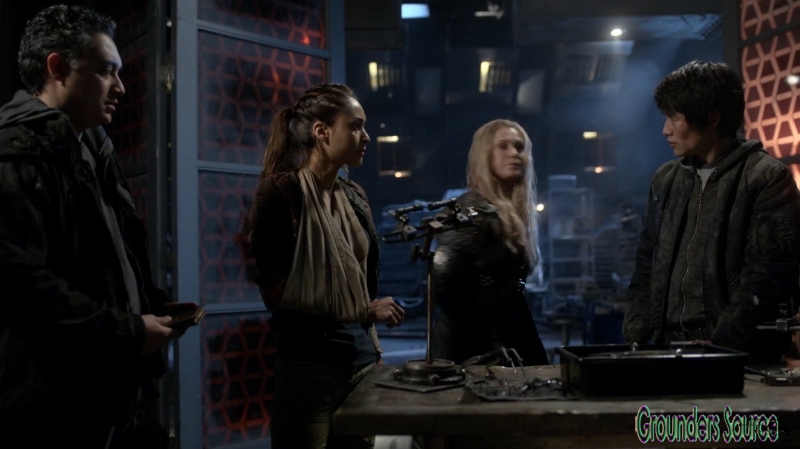 The 100 Season Three Episode Twelve Demons Captures-1745
