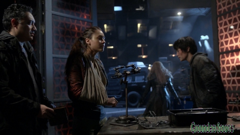 The 100 Season Three Episode Twelve Demons Captures-1743
