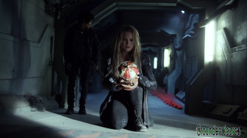 The 100 Season Three Episode Twelve Demons Captures-1625
