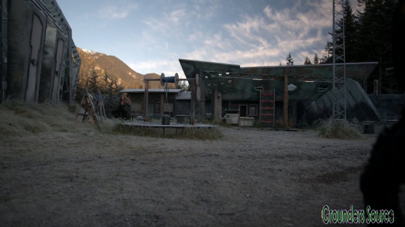 The 100 Season Three Episode Twelve Demons Captures-1590
