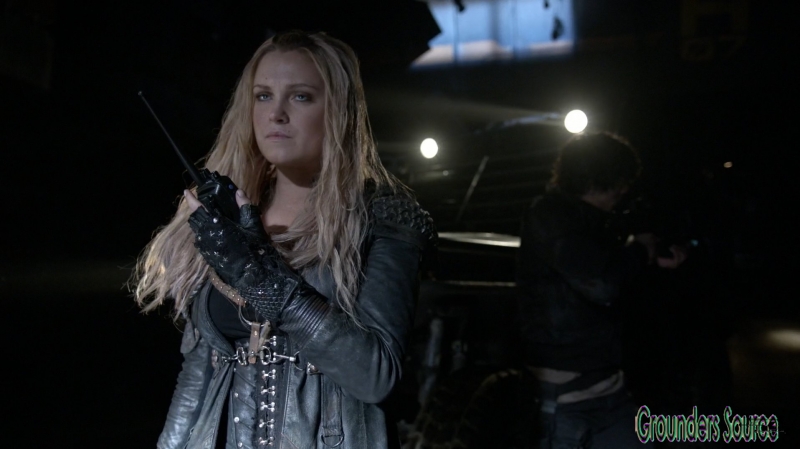 The 100 Season Three Episode Twelve Demons Captures-1152
