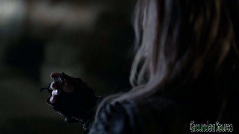 The 100 Season Three Episode Twelve Demons Captures-1038

