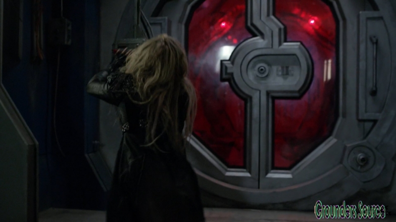 The 100 Season Three Episode Twelve Demons Captures-424

