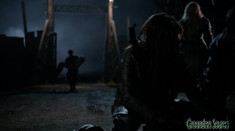 The 100 Season Three Episode Twelve Demons Captures-360
