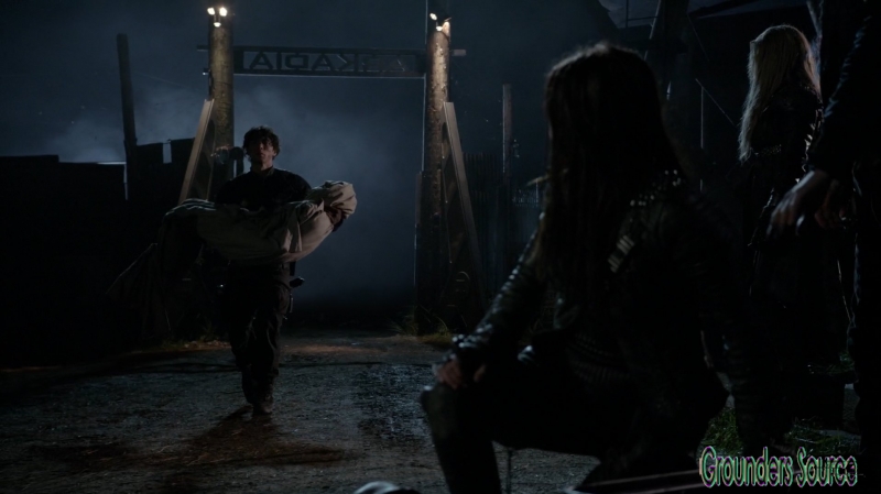 The 100 Season Three Episode Twelve Demons Captures-352
