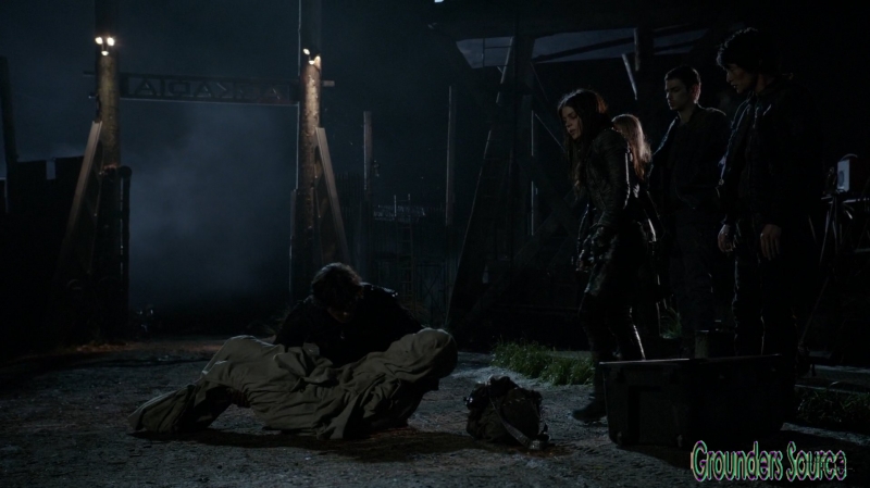 The 100 Season Three Episode Twelve Demons Captures-342
