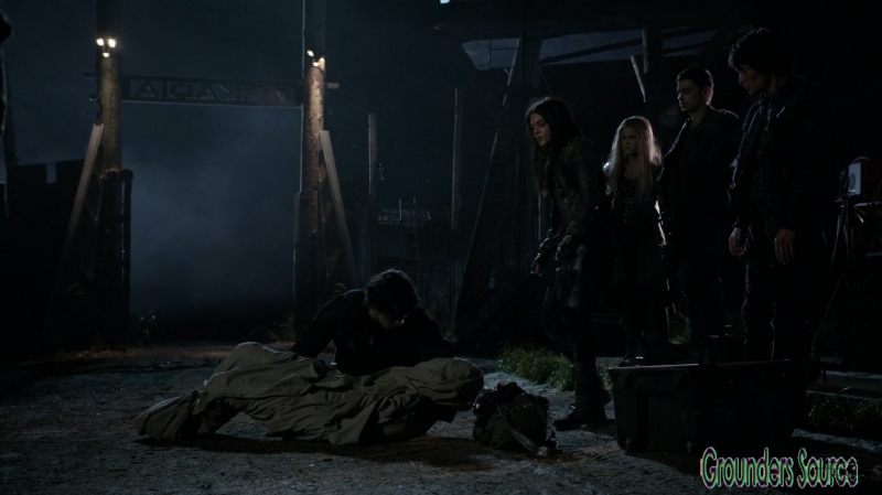 The 100 Season Three Episode Twelve Demons Captures-341
