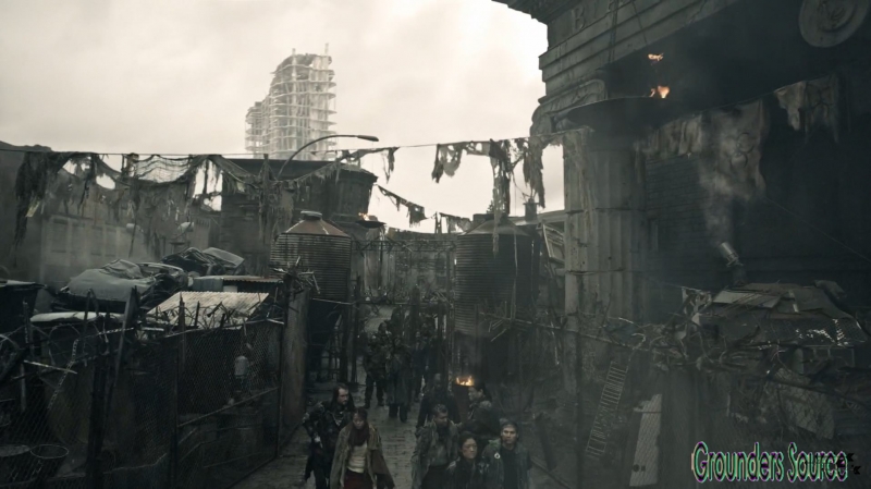 The 100 Season Three Episode Thirteen Join or Die-3169
