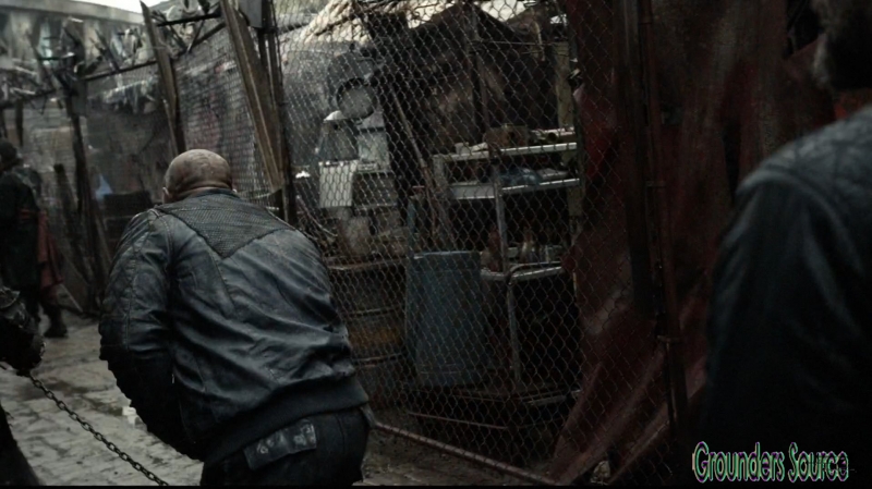 The 100 Season Three Episode Thirteen Join or Die-3152
