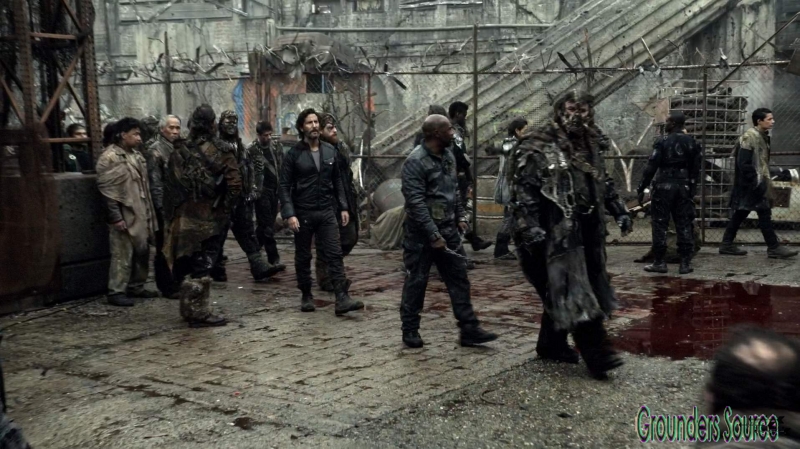 The 100 Season Three Episode Thirteen Join or Die-3112
