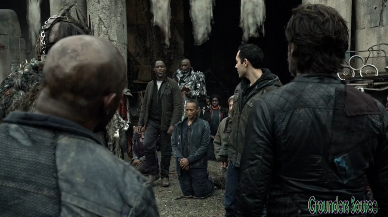 The 100 Season Three Episode Thirteen Join or Die-3071
