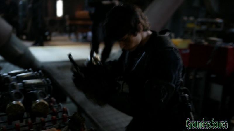 The 100 Season Three Episode Fifteen Perverse Instantiation Part One Captures-2726
