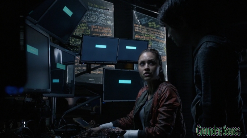 The 100 Season Three Episode Fifteen Perverse Instantiation Part One Captures-549
