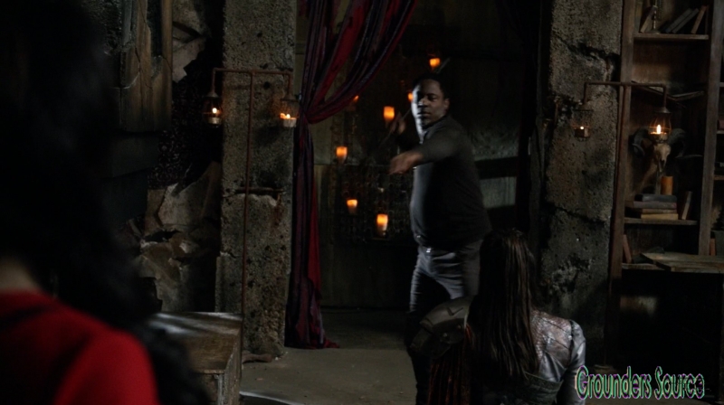 The 100 Season Three Episode Fifteen Perverse Instantiation Part One Captures-130
