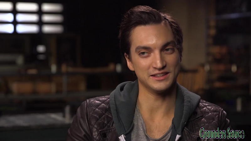 The 100 Season 3 Sneak Peek We Are Survivors iTunes Exclusive-5014
