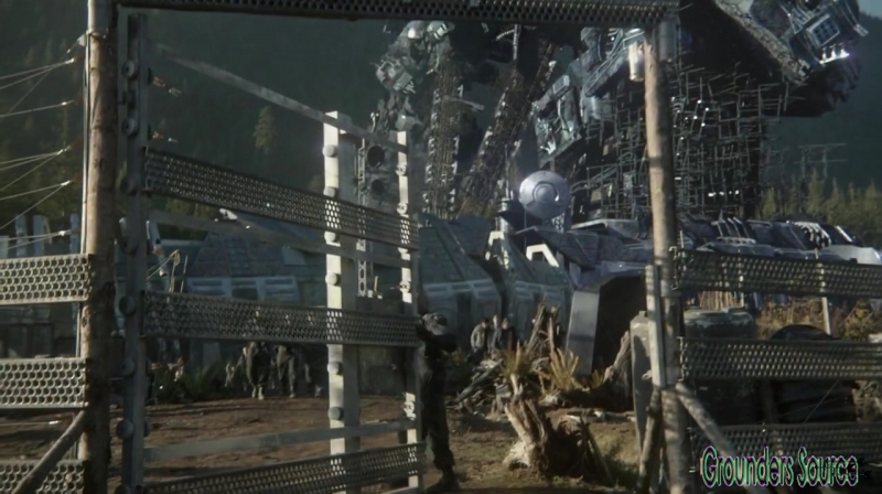 The 100 Season 3 Sneak Peek We Are Survivors iTunes Exclusive-3459
