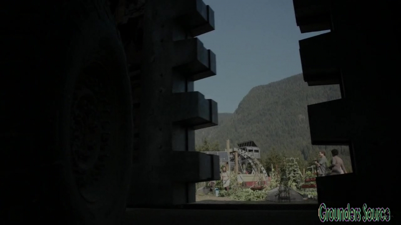 The 100 Season 3 Sneak Peek We Are Survivors iTunes Exclusive-3231
