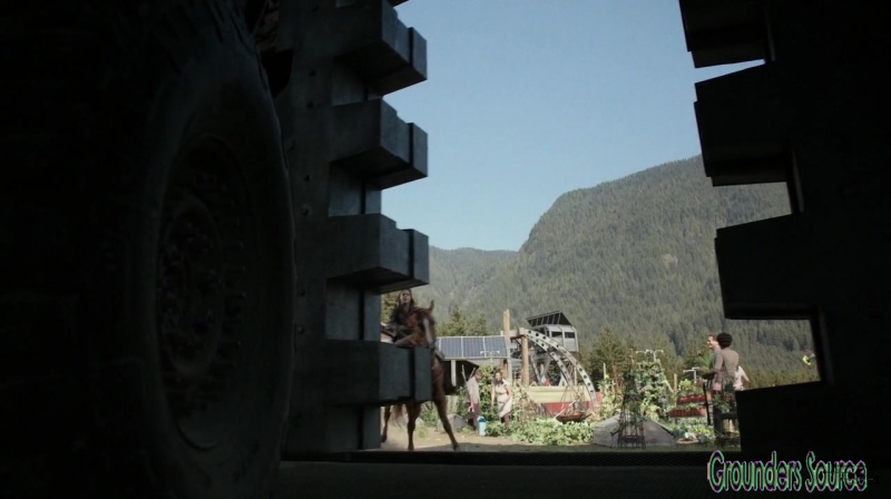 The 100 Season 3 Sneak Peek We Are Survivors iTunes Exclusive-3220

