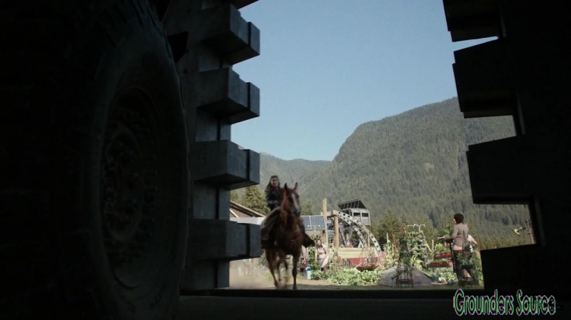 The 100 Season 3 Sneak Peek We Are Survivors iTunes Exclusive-3215
