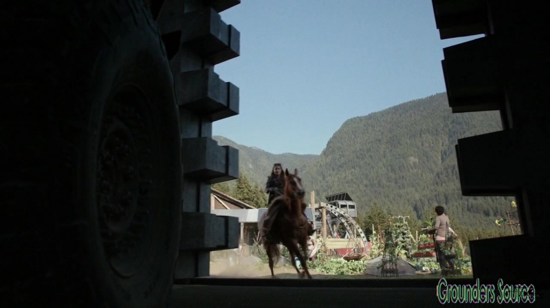 The 100 Season 3 Sneak Peek We Are Survivors iTunes Exclusive-3211

