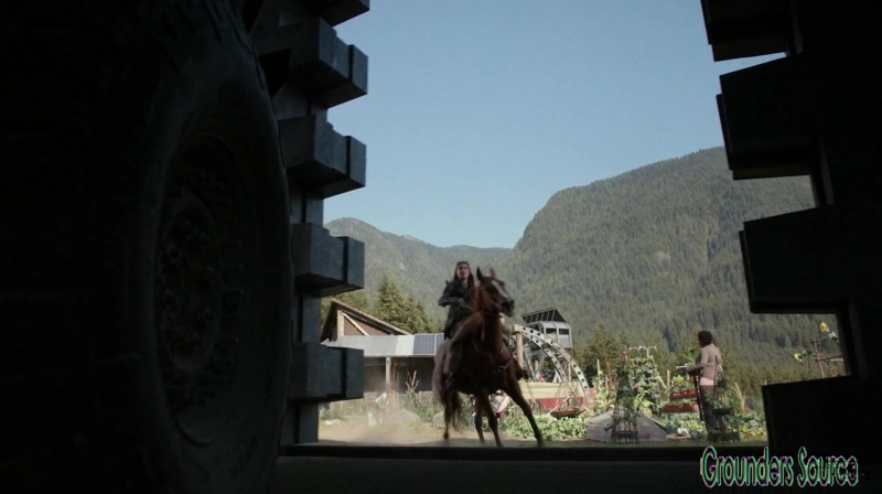 The 100 Season 3 Sneak Peek We Are Survivors iTunes Exclusive-3207
