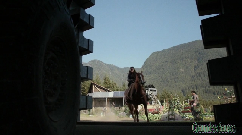 The 100 Season 3 Sneak Peek We Are Survivors iTunes Exclusive-3201
