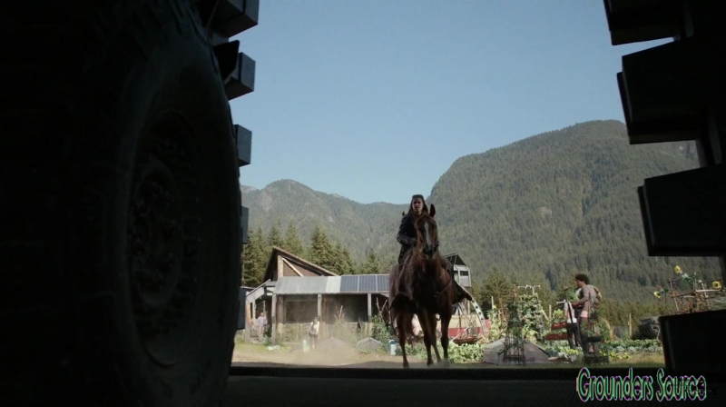 The 100 Season 3 Sneak Peek We Are Survivors iTunes Exclusive-3192
